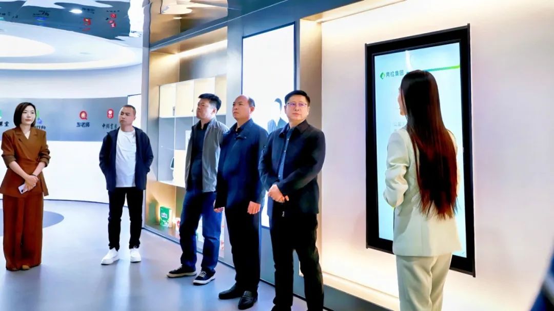 基金会快讯|延边朝鲜族自治州安图县领导一行莅临明日之星教育基金会座谈交流